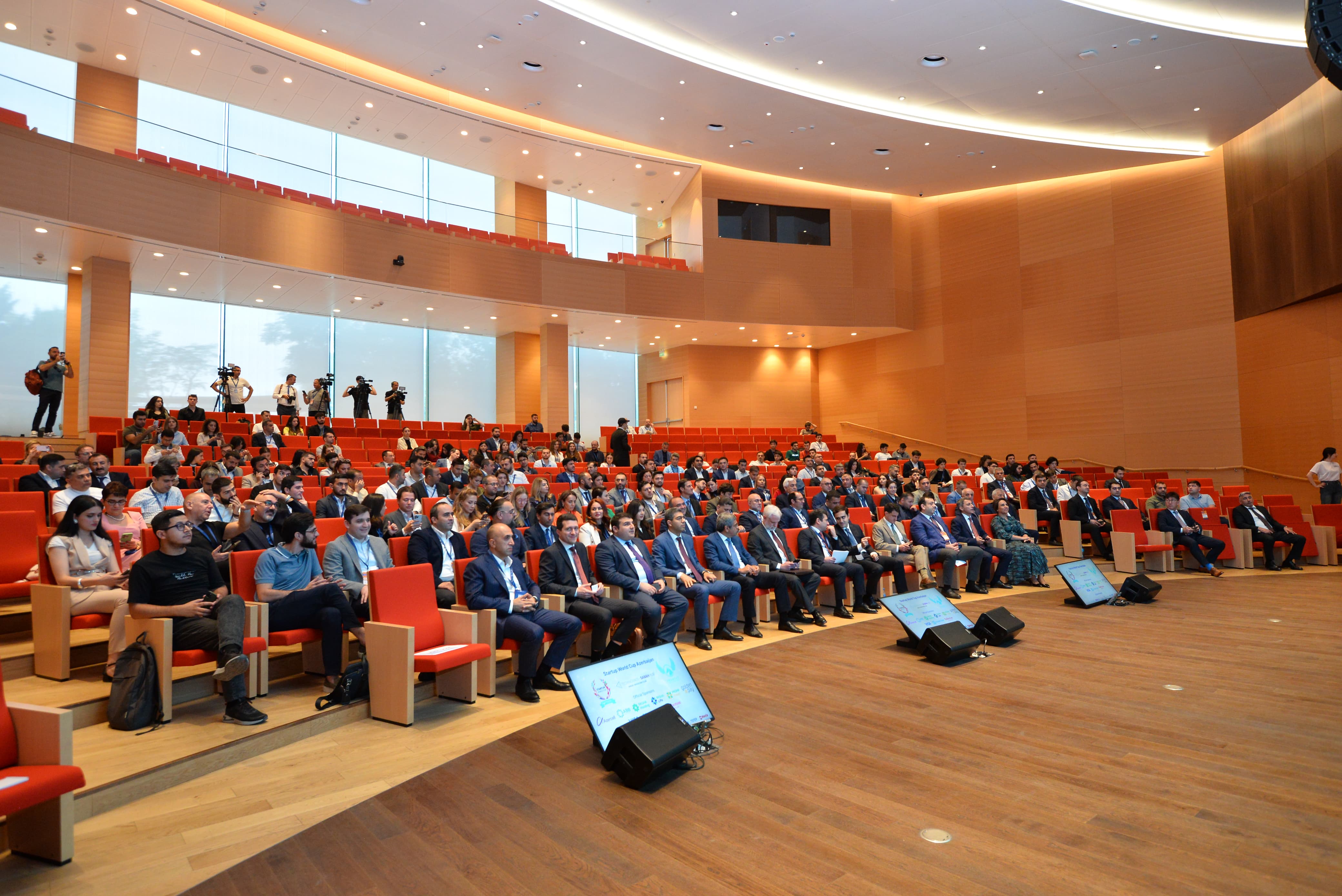 Azərbaycan ilk dəfə startaplar üzrə ən nüfuzlu regional tədbirə ev sahibliyi edir